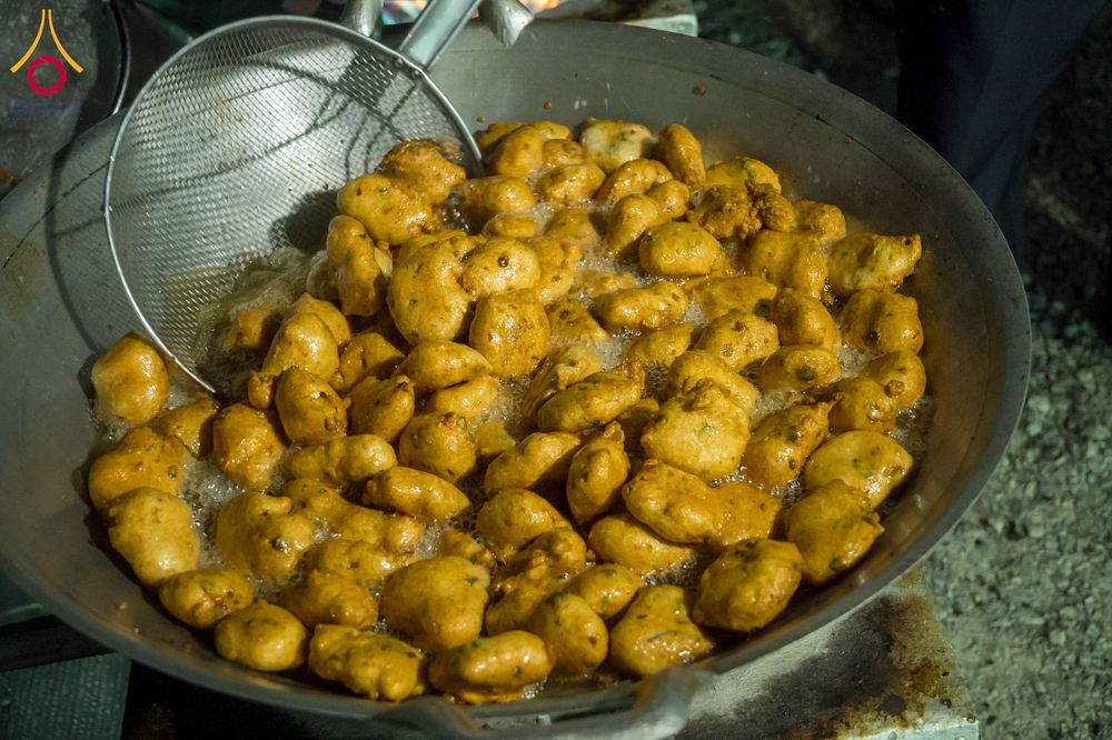 ภาพ No.290709:วันที่ 9 มกราคม พ.ศ. 2569 พิธีถวายภัตตาหารเป็นสังฆทาน แด่พระธรรมยาตรา ณ อนุสรณ์สถานคลองบางนางแท่น อ.สามพราน จ.นครปฐม ในโครงการธรรมยาตรา กตัญญูบูชา มหาปูชนียาจารย์ พระมงคลเทพมุนี(สด จนฺทสโร) พระผู้ปราบมาร อนุสรณ์สถาน 7 แห่ง ปีที่ 14