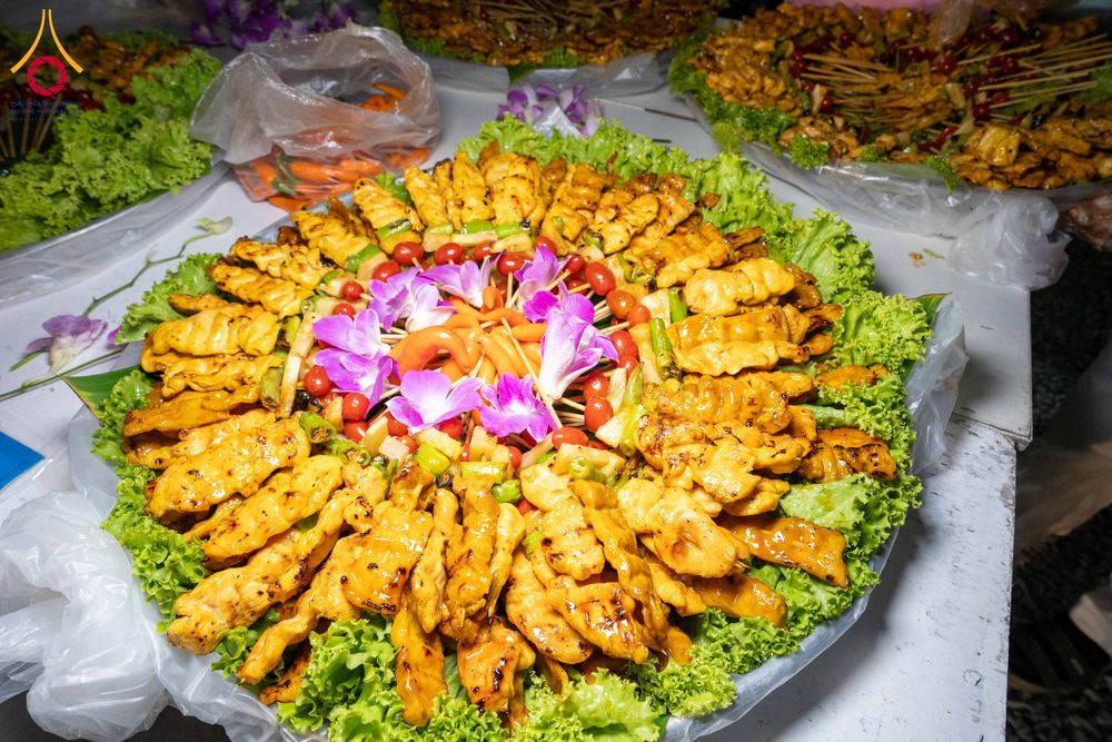 ภาพ No.301097:วันที่ 23 มกราคม พ.ศ. 2569 พิธีถวายภัตตาหารเป็นสังฆทาน แด่พระธรรมยาตรา ณ อนุสรณ์สถานบางปลา วัดบางปลา อำเภอบางเลน จังหวัดนครปฐม ในโครงการธรรมยาตรา กตัญญูบูชา มหาปูชนียาจารย์ พระมงคลเทพมุนี(สด จนฺทสโร) พระผู้ปราบมาร อนุสรณ์สถาน 7 แห่ง ปีที่ 14