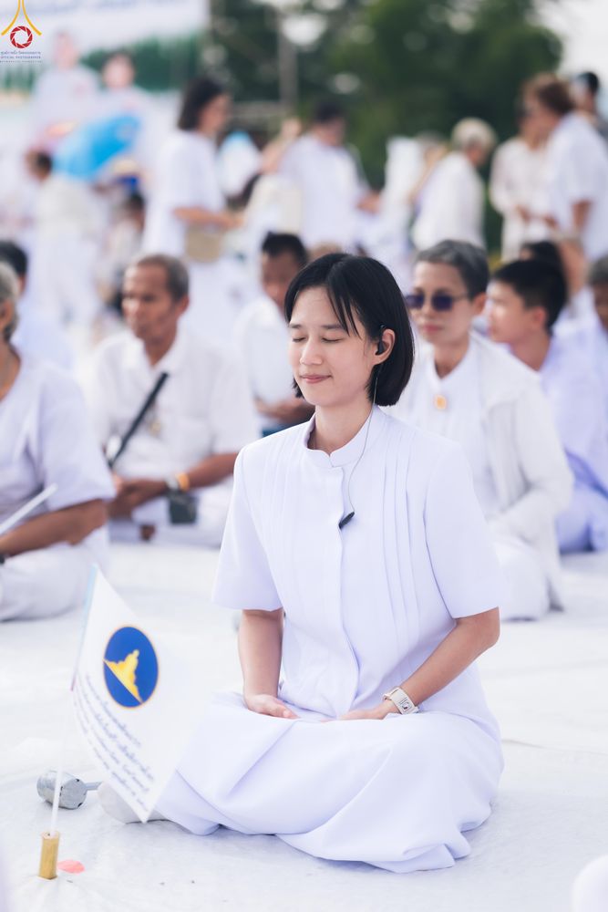 ภาพ No.331444:วันที่ 31 พฤษภาคม พ.ศ.2569 พิธีทอดผ้าป่าและตอกเสาเข็มมงคลต้นแรก องค์พระเจดีย์เพื่อสร้างสันติภาพโลก  ณ ธุดงคสถานพัฒนานิคม จังหวัดลพบุรี