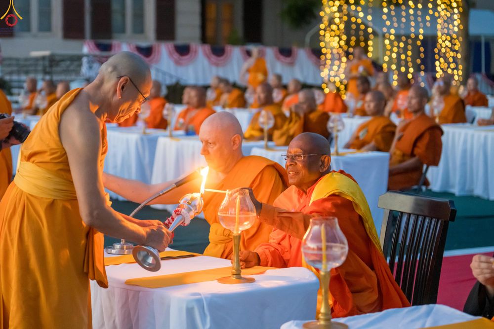 ภาพ No.332772:วันอาทิตย์ที่ 31 พฤษภาคม พ.ศ. 2569 วันวิสาขบูชา ณ วัดพระธรรมกายแคลิฟอร์เนีย  ประเทศสหรัฐอเมริกา