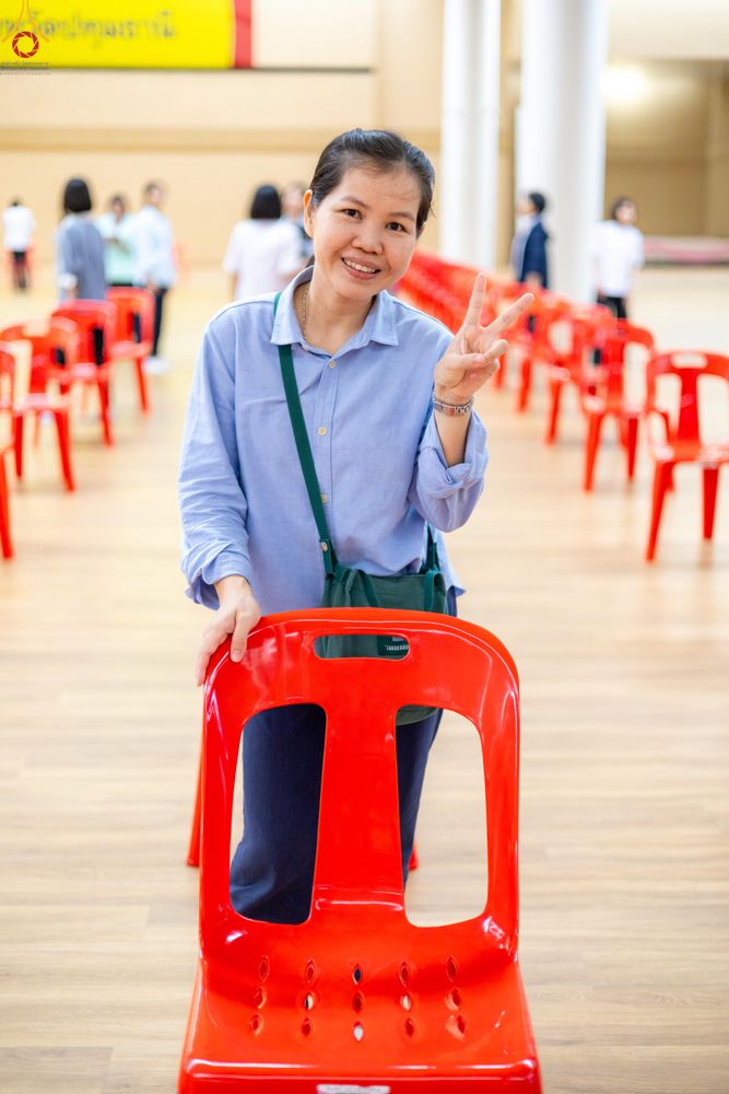 ภาพ No.322811:วันที่ 15-18 เมษายน พ.ศ.2569 การเเตรียมโต๊ะฉัน , เตรียมจุดพักค้าง , เรียงเก้าอี้ , เรียงกล่องไทยธรรม  เพื่องานถวายมหาสังฆทาน 40,000 กว่าวัดทั่วประเทศ วันคุ้มครองโลก 22 เมษายน พ.ศ.2569 วัดพระธรรมกาย