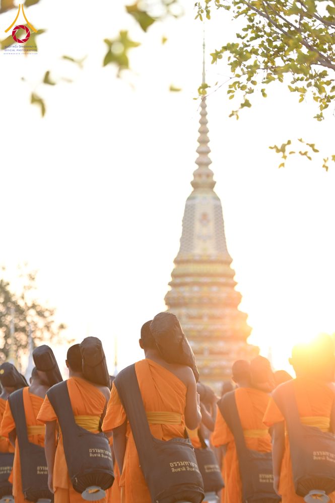 ภาพ No.294665:วันอาทิตย์ที่ 14 ธันวาคม พ.ศ.2568 พระธรรมยาตราปฏิบัติธรรมและถ่ายภาพหมู่ประวัติศาสตร์ ณ วัดสองพี่น้อง ต.ต้นตาล อ.สองพี่น้อง จ.สุพรรณบุรี ในโครงการธรรมยาตรา กตัญญูบูชา มหาปูชนียาจารย์ พระมงคลเทพมุนี(สด จนฺทสโร) พระผู้ปราบมาร อนุสรณ์สถาน 7 แห่ง ปีที่ 14