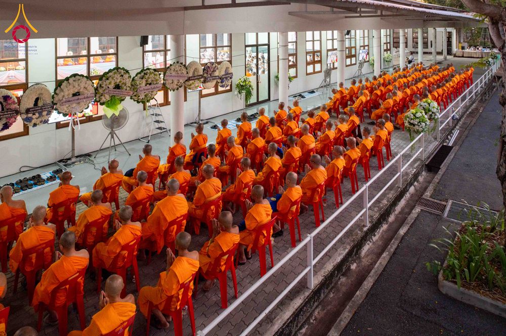 ภาพ No.314577:วันศุกร์ที่ 20 มีนาคม พ.ศ. 2569 พิธีบำเพ็ญกุศล คุณพ่อณรงค์ จินตมากุล โยมบิดา พระครูปลัดรัตนวีรวัฒน์ (รังสฤษดิ์ อิทฺธิจินตโก) ที่ปรึกษาเจ้าคณะจังหวัดปทุมธานี เจ้าอาวาสวัดพระธรรมกาย  ณ ห้องปลูกศรัทธา 2 วัดพระธรรมกาย ปทุมธานี