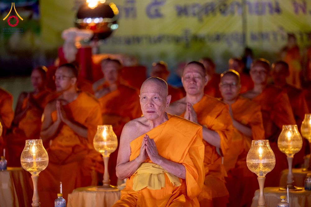 ภาพ No.266311:วันพุธที่ 5 พฤศจิกายน พ.ศ. 2568 (วันพระ ขึ้น 15 ค่ำ เดือน 12) พิธีลอยกระทงธรรม  ณ สระมหาเศรษฐีทะเลบุญ มหาวิหารพระมงคลเทพมุนี วัดพระธรรมกาย จ.ปทุมธานี