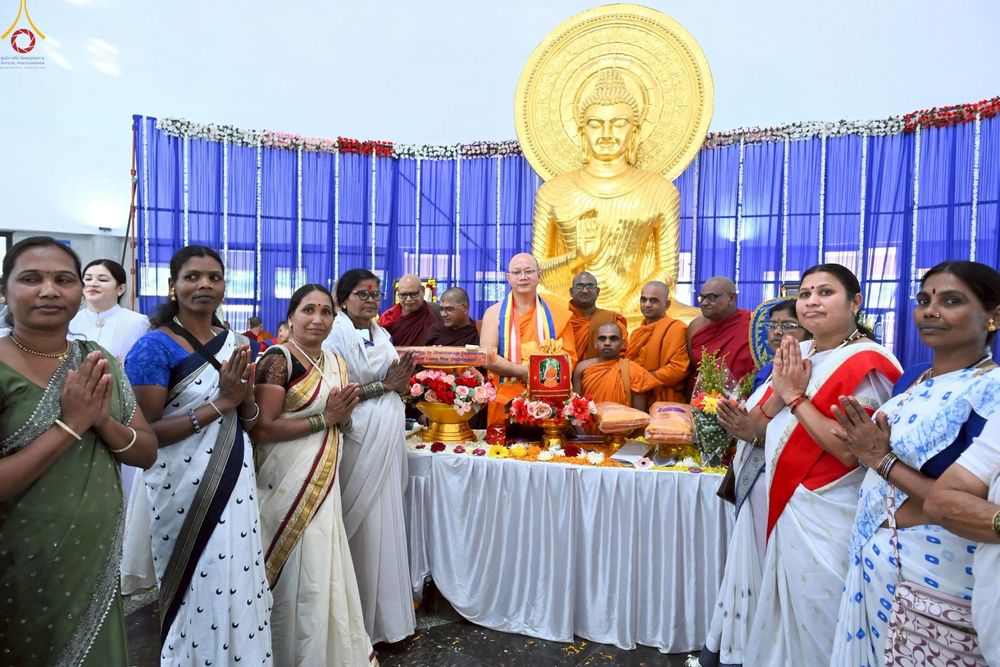 ภาพ No.263312:วันที่ 14 ตุลาคม พ.ศ. 2568 กฐินวัดถ้ำพุทธตรีรัศมี เมืองนาสิก รัฐมหาราษฎร์ ประเทศอินเดีย 