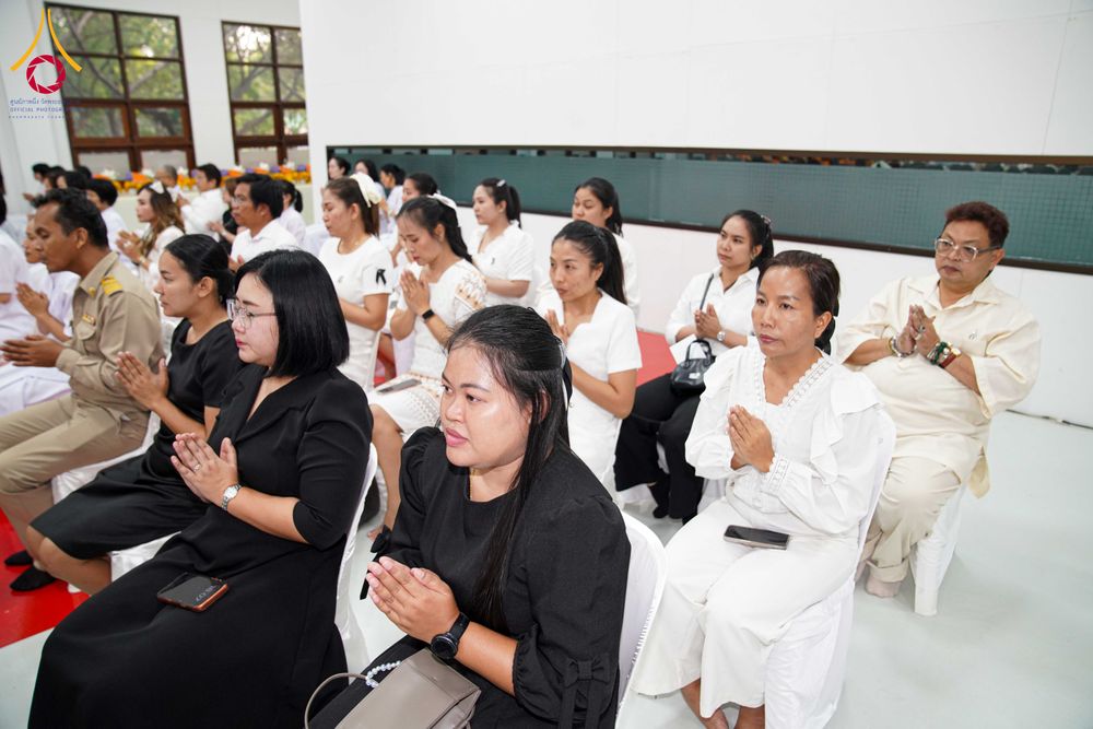 ภาพ No.315155:วันจันทร์ที่ 23 มีนาคม พ.ศ. 2569 พิธีบำเพ็ญกุศล คุณพ่อณรงค์ จินตมากุล  สิริอายุ 99 ปี 11 เดือน โยมบิดา พระครูปลัดรัตนวีรวัฒน์ (รังสฤษดิ์ อิทฺธิจินตโก) ที่ปรึกษาเจ้าคณะจังหวัดปทุมธานี เจ้าอาวาสวัดพระธรรมกาย  ณ ห้องปลูกศรัทธา 2 วัดพระธรรมกาย ปทุมธานี