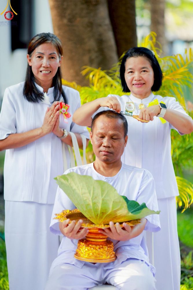 ภาพ No.216701:วันอาทิตย์ที่ 6 เมษายน พ.ศ. 2568 พิธีตัดปอยผม และปลงผมนาคธรรมทายาท โครงการบวชบูชาธรรม81ปี หลวงพ่อธัมมชโย โครงการ 1 และ 2 โครงการนานาชาติ AEC&WAB รุ่น CEO (ผู้บริหาร) รุ่นที่4 ณ หมู่บ้านบรรลุธรรม วัดพระธรรมกาย