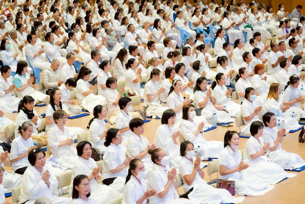 ภาพ No.242253:วันที่ ๒๙ - ๓๑ สิงหาคม พ.ศ. ๒๕๖๘ สัมมนารวมใจผู้นำบุญ บูชาธรรม ๘๑ ปี  หลวงพ่อธัมมชโย รุ่นที่ ๒ กฐินสามัคคีทั่วไทย ๓๐,๐๐๐ วัด โครงการอุปสมบทบูชาธรรมมหาปูชนียาจารย์  ๓,๐๐๐ รูป