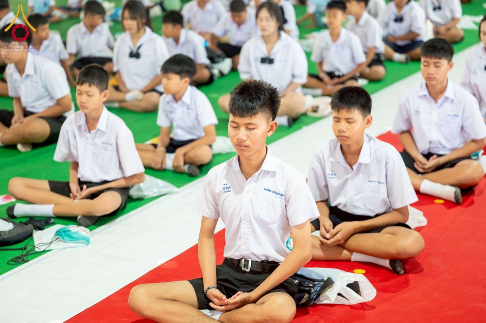 ภาพ No.266753:วันที่ 5 พฤศจิกายน พ.ศ. 2568 รวมพลังเด็กดี V-Star ผู้นำฟื้นฟูศีลธรรมโลก ณ พุทธอุทยานนานาชาติ จังหวัดหนองคาย