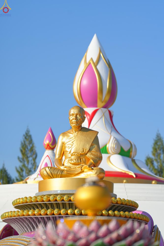 ภาพ No.291967:วันที่ 10 มกราคม พ.ศ. 2569 พิธีจุดประทีปถวายเป็นพุทธบูชา และบูชาธรรมมหาปูชนียาจารย์  ณ อนุสรณ์สถานคลองบางนางแท่น อ.สามพราน จ.นครปฐม ในโครงการธรรมยาตรา กตัญญูบูชา มหาปูชนียาจารย์ พระมงคลเทพมุนี(สด จนฺทสโร) พระผู้ปราบมาร อนุสรณ์สถาน 7 แห่ง ปีที่ 14