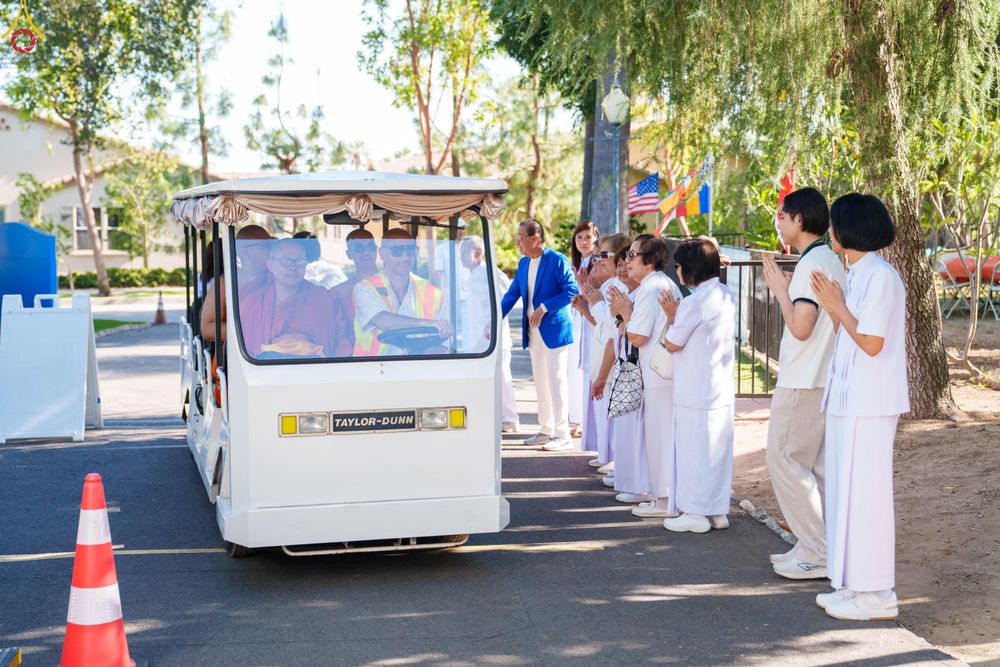 ภาพ No.332673:วันอาทิตย์ที่ 31 พฤษภาคม พ.ศ. 2569 วันวิสาขบูชา ณ วัดพระธรรมกายแคลิฟอร์เนีย  ประเทศสหรัฐอเมริกา