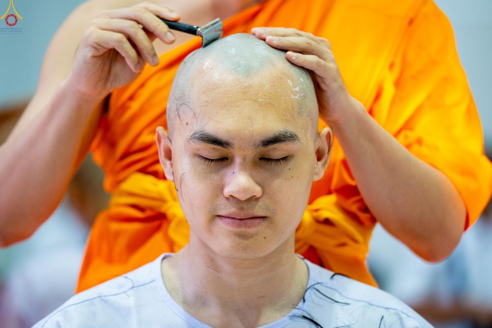 ภาพ No.319330:วันเสาร์ที่ 4 เมษายน พ.ศ.2569 พิธีปลงผมนาคธรรมทายาท โครงการอุปสมบทหมู่ธรรมทายาท ระดับอุดมศึกษา รุ่นที่ 53 ภาคฤดูร้อน ณ มหารัตนวิหารคด 13 วัดพระธรรมกาย