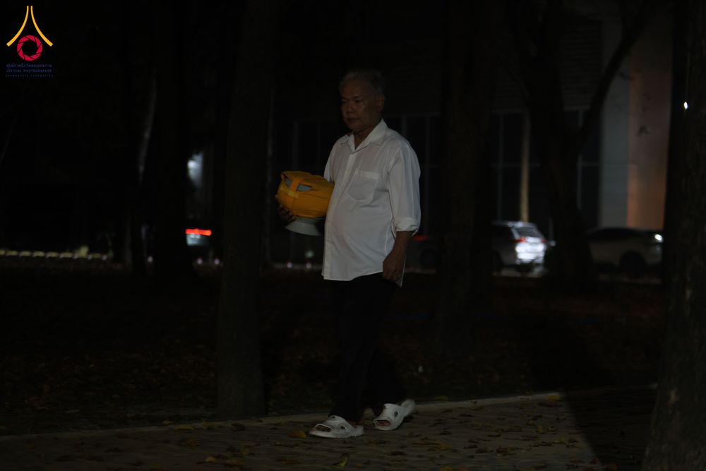 ภาพ No.297996:วันเสาร์ที่ 17 มกราคม พ.ศ. 2569 พิธีบรรพชาอุปสมบท โครงการอุปสมบทหมู่ บูชาธรรมครบ 117 ปี คุณยายอาจารย์มหารัตนอุบาสิกาจันทร์ ขนนกยูง  ณ อุโบสถพระไตรปิฎก วัดพระธรรมกาย