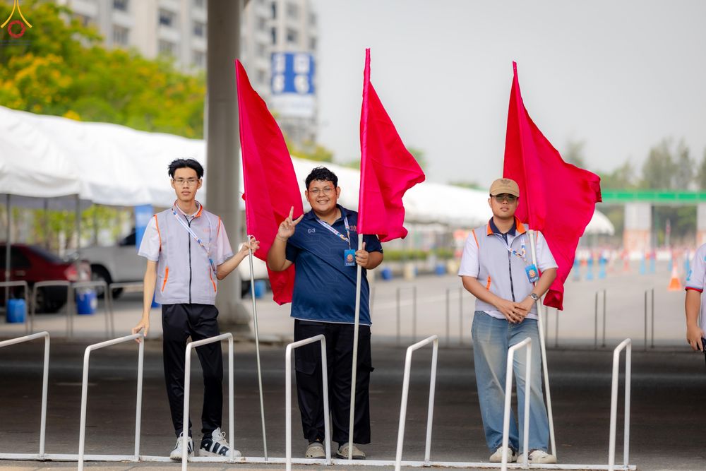 ภาพ No.325468:วันที่ 21-22 เมษายน พ.ศ.2569 การอบรมจิตอาสาเพื่อจัดเตรียมภัตตาหาร และจัดงานถวายมหาสังฆทานแด่ คณะสงฆ์ 40,000 กว่าวัดทั่วประเทศ ณ วัดพระธรรมกาย