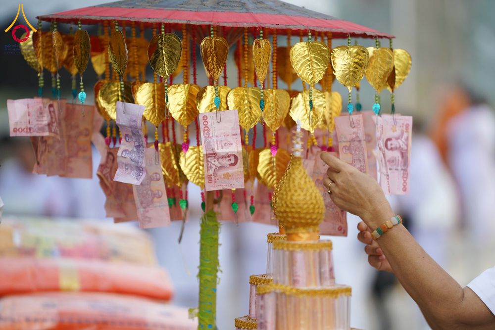 ภาพ No.298914:วันที่ 20 มกราคม พ.ศ. 2569 พิธีทอดผ้าป่าทำนุบำรุงศาสนสถาน ณ วัดใหม่นพรัตน์ ต.เนินพระปรางค์ อ.สองพี่น้อง จ.สุพรรณบุรี ในโครงการธรรมยาตรา กตัญญูบูชา มหาปูชนียาจารย์ พระมงคลเทพมุนี(สด จนฺทสโร) พระผู้ปราบมาร อนุสรณ์สถาน 7 แห่ง ปีที่ 14