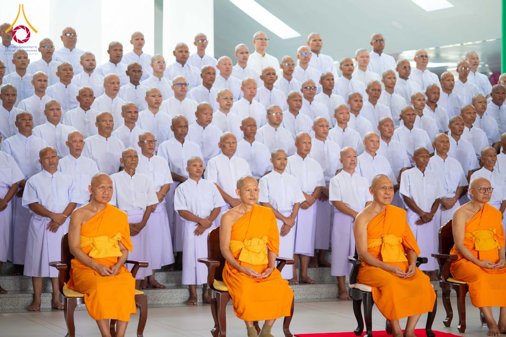 ภาพ No.321336:วันเสาร์ที่ 11 เมษายน พ.ศ.2569 พิธีขอบรรพชา พิธีขอสรณคมณ์และศีล, พิธีถวายบาตร พิธีอุปสมบท โครงการอุปสมบทหมู่ บูชาธรรมหลวงพ่อธัมมชโย พ.ศ.2569 โครงการอุปสมบทหมู่ธรรมทายาท ระดับอุดมศึกษา รุ่น 53 (ภาคฤดูร้อน) ณ วัดพระธรรมกาย ปทุมธานี