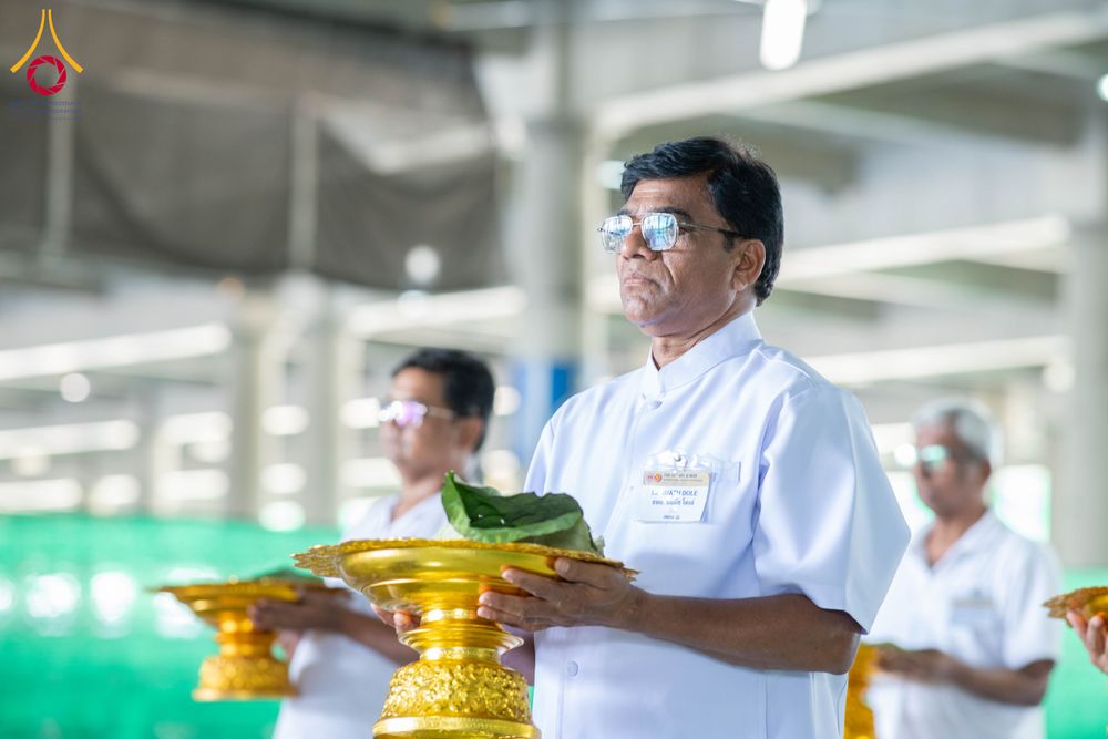 ภาพ No.339718:วันที่ 19 กรกฎาคม พ.ศ.2569 พิธีตัดปอยผม โครงการบวชพระนานาชาติ AEC และ WAB รุ่นที่ 10 THE AEC & INTERNATIONAL ORDINATION PROGRAM ณ มหารัตนวิหารคด 30 วัดพระธรรมกาย ปทุมธานี