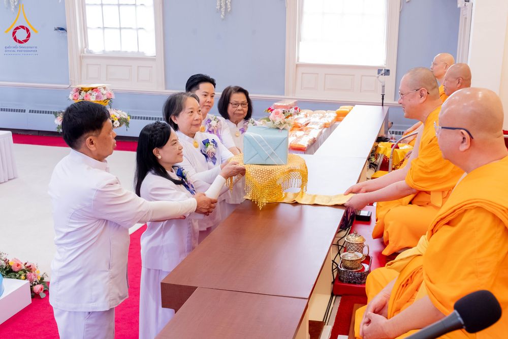 ภาพ No.319005:วันที่ 29 มีนาคม พ.ศ.2569 พิธีทอดผ้าป่าวัดพระธรรมกาย 20 ศูนย์สาขา และการประชุมภาคพื้นอเมริกา ไตรมาสที่ 1/2569 วัดพระธรรมกายชิคาโก ประเทศสหรัฐอเมริกา