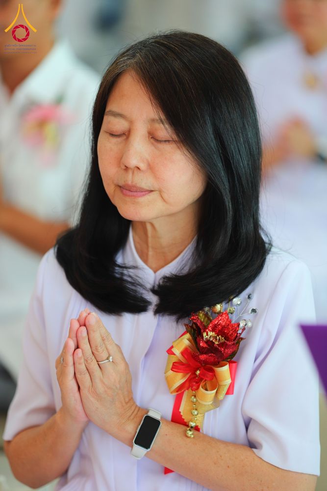 ภาพ No.291154:วันพุธที่ 7 มกราคม พ.ศ. 2569  พิธีบรรจุพระบรมสารีริกธาตุภายในพระเกตุองค์พระประธาน สมโภชพระประธาน พระธรรมกาย พิธีทอดผ้าป่า บุญแสงสว่าง ติดตั้งโซล่าเซล ณ ศูนย์ปฏิบัติธรรมพระมงคลเทพมุนี อ.สองพี่น้อง จ.สุพรรณบุรี