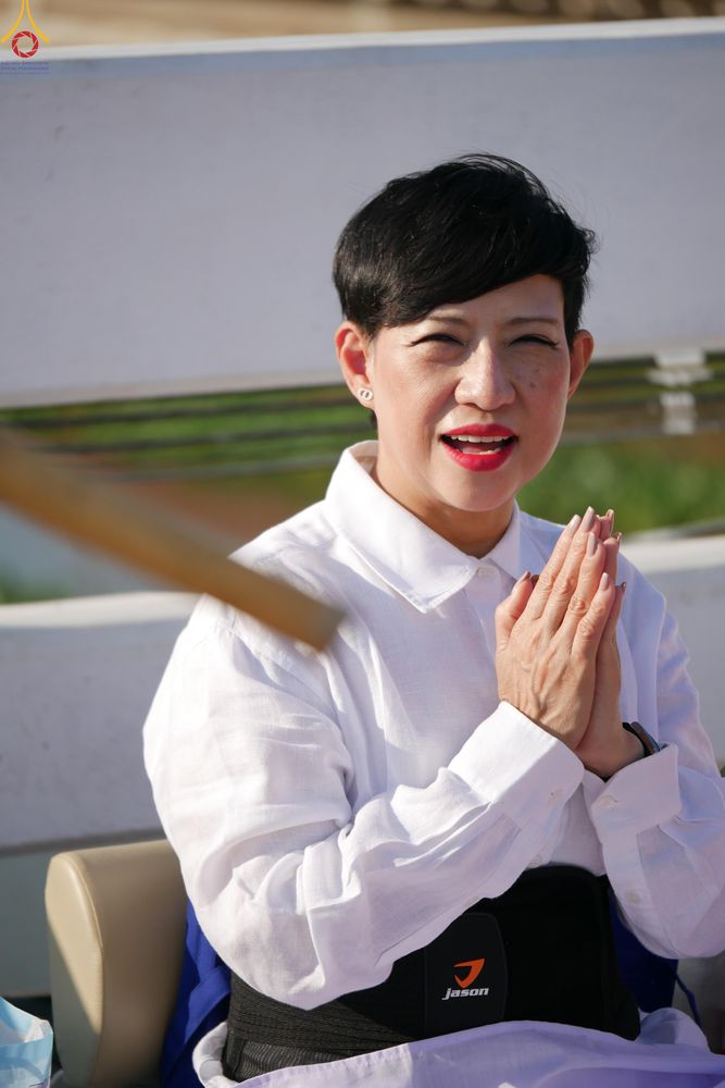 ภาพ No.292892:วันที่ 11 มกราคม พ.ศ. 2569 พิธีต้อนรับพระธรรมยาตรา ณ อนุสรณ์สถานลำดับที่ 3 สถานที่เกิดในเพศสมณะ วัดสองพี่น้อง อำเภอสองพี่น้อง จังหวัดสุพรรณบุรี ในโครงการธรรมยาตรา กตัญญูบูชา มหาปูชนียาจารย์ พระมงคลเทพมุนี(สด จนฺทสโร) พระผู้ปราบมาร อนุสรณ์สถาน 7 แห่ง ปีที