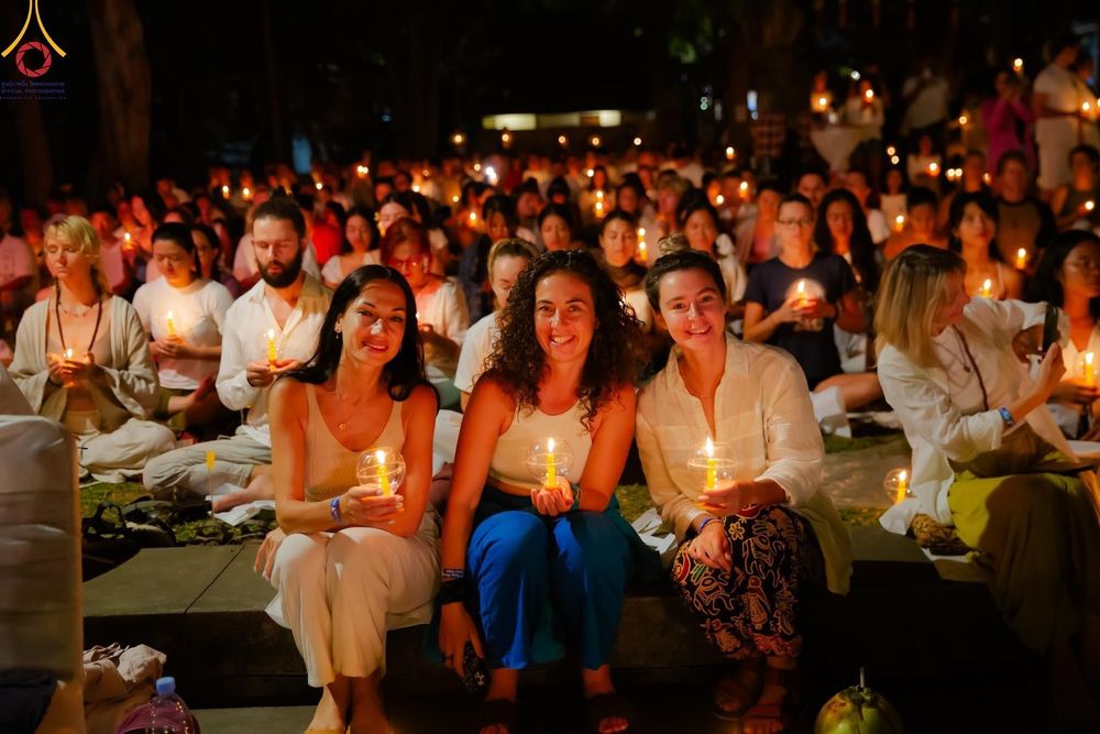 ภาพ No.156553:วัดพุทธบาหลีและวัดพระธรรมกาย จัดปฏิบัติธรรมนานาชาติ 1,151 คนจาก 78 ประเทศ ใน "วันสันติภาพสากล" ณ บาหลี อินโดนีเซีย วันเสาร์ที่ 21 กันยายน พ.ศ. 2567 เวลา 16.00-21.00 น. ณ พิพิธภัณฑ์ ARMA เมืองอูบุด จังหวัดบาหลี ประเทศอินโดนีเซีย