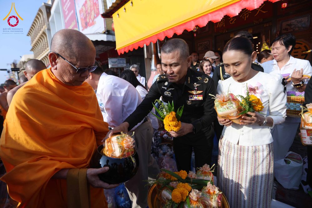 ภาพ No.312879:วันอาทิตย์ที่ 8 มีนาคม พ.ศ.2569 ทำบุญเมืองนครราชสีมา 558 ปี ตักบาตรพระ 10,000 รูป (ภาพชุดที่ 2)