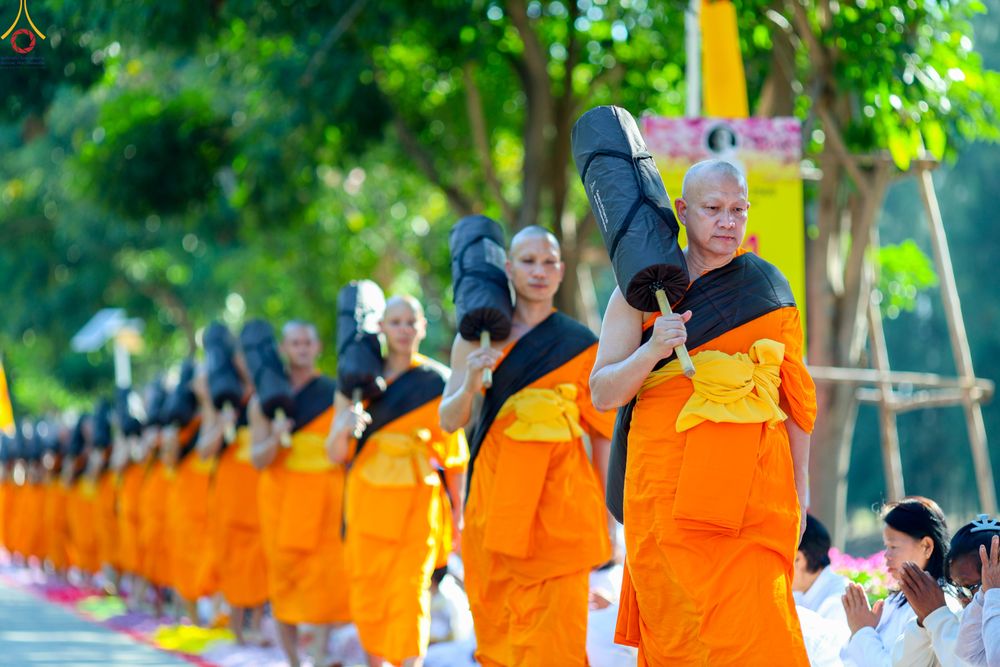 ภาพ No.279603:วันที่ 2 มกราคม พ.ศ.2569 พิธีต้อนรับพระธรรมยาตรา ครั้งที่ 1 ณ วัดพระธรรมกาย (วิหารหลวงปู่ - พระมหาธรรมกายเจดีย์)