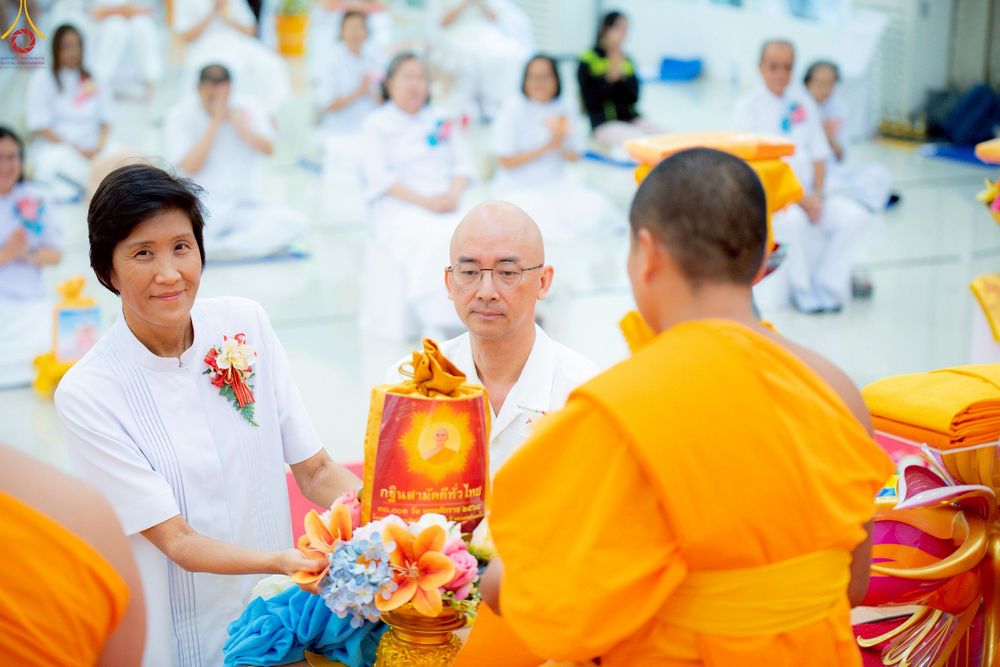 ภาพ No.260198:วันอาทิตย์ที่ 19 ตุลาคม พ.ศ. 2568 พิธีทอดกฐินสามัคคี  ณ ศูนย์ปฏิบัติธรรมและศูนย์อบรมเยาวชนเพชรบุรี  ต.ท่าแลง อ.ท่ายาง จ.เพชรบุรี