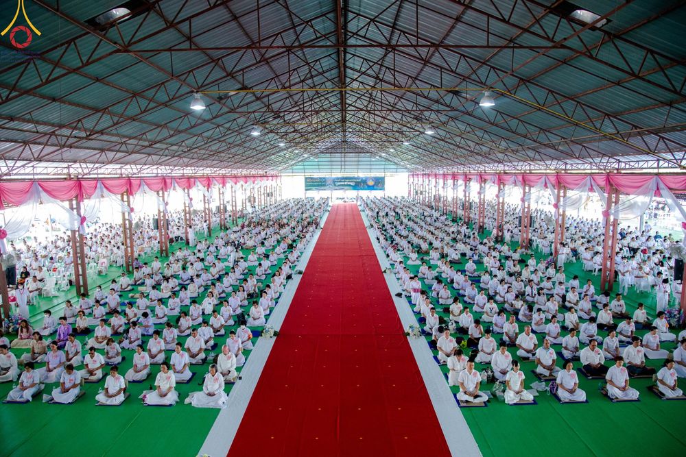 ภาพ No.91596:พิธีทอดผ้าป่า สร้างลานเอนกประสงค์พญานาค 4 ตระกูล จุดประทีปโคมลาน ถวายเป็นพุทธบูชา  สร้างความสว่างไสวให้กับแผ่นดินด้วยแสงธรรม วันอาทิตย์ที่ 29 ตุลาคม พ.ศ. 2566 ณ พุทธอุทยานนานาชาติ จังหวัดหนองคาย