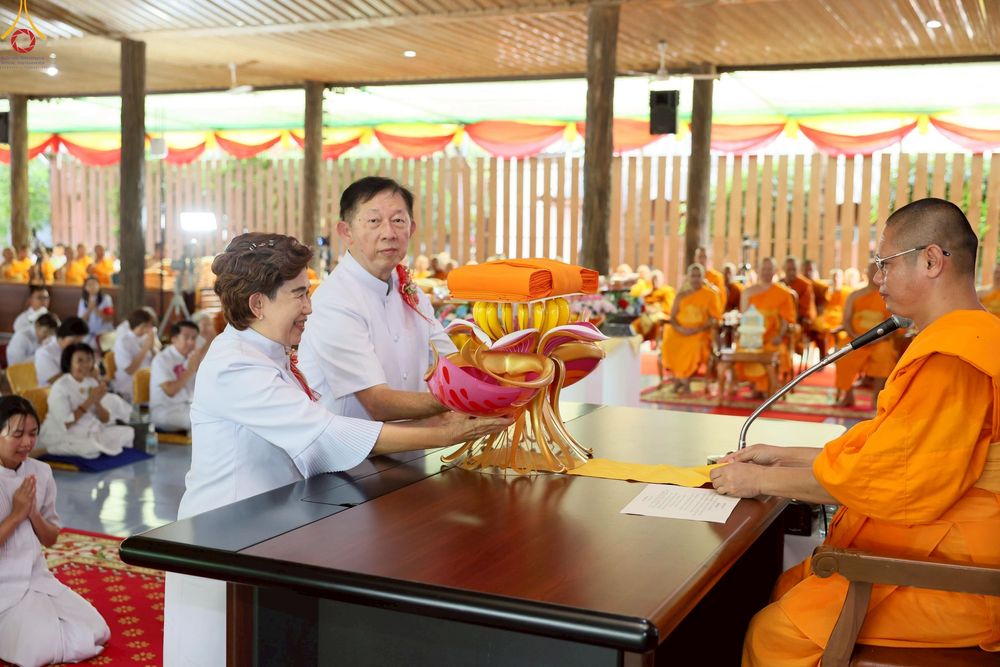 ภาพ No.255855:วันที่ 14 ตุลาคม พ.ศ. 2568 พิธีทอดกฐินสามัคคีทั่วไทย 30,000 วัด โดยคณะศิษยานุศิษย์ บูชาธรรม 81 ปี หลวงพ่อธัมมชโย ณ ศูนย์ปฏิบัติธรรมชัยนาท ต.ธรรมามูล อ.ชัยนาท จ.ชัยนาท