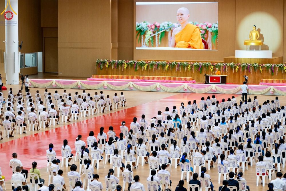 ภาพ No.152832:อบรมเชิงปฎิบัติการจัดกิจกรรมทอดกฐินสัมฤทธิ์ และพิธีมอบผ้าไตรประธานกฐินสัมฤทธิ์เด็กดี V-Star ประจำปีพุทธศักราช 2567  วันเสาร์ที่ 7 กันยายน พ.ศ.2567 ณ สภาธรรมกายสากล วัดพระธรรมกาย