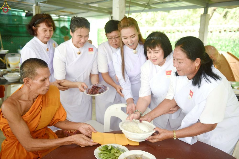 ภาพ No.248976:วันที่ 26-28 กันยายน พ.ศ. 2568 โครงการอบรมอุบาสกแก้ว อุบาสิกาแก้ว รุ่นที่ 3 ตัวแทนทอดกฐินสามัคคีทั่วไทย 30,000 วัด  ณ ศูนย์ปฏิบัติธรรมวิหารแดง อ.วิหารแดง จ.สระบุรี