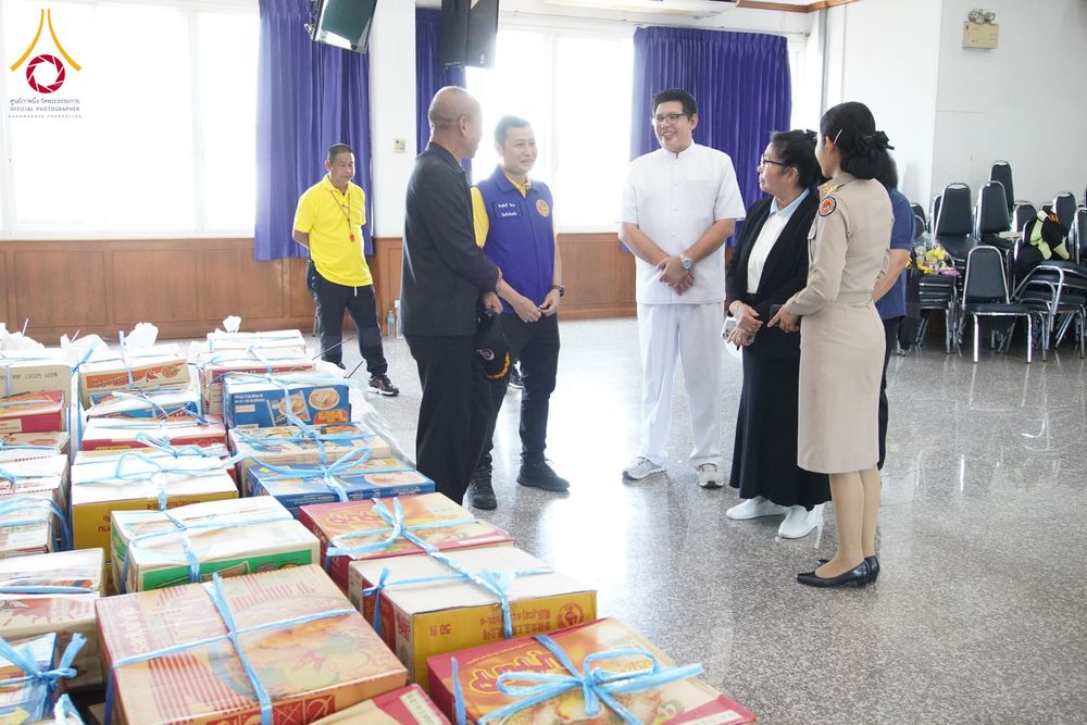 ภาพ No.159393:วัดพระธรรมกาย มูลนิธิธรรมกาย คณะศิษยานุศิษย์ฯ มอบถุงยังชีพ ข้าวสารอาหารแห้ง สมทบศูนย์รับบริจาคช่วยเหลือ ผู้ประสบภัยภาคเหนือ จังหวัดปทุมธานี มอบชุดอาหารปรุงสุกใหม่ ส่งแรงใจแก่เจ้าหน้าที่ผู้ปฏิบัติงาน และจิตอาสา วันที่ 27 กันยายน พ.ศ. 2567
