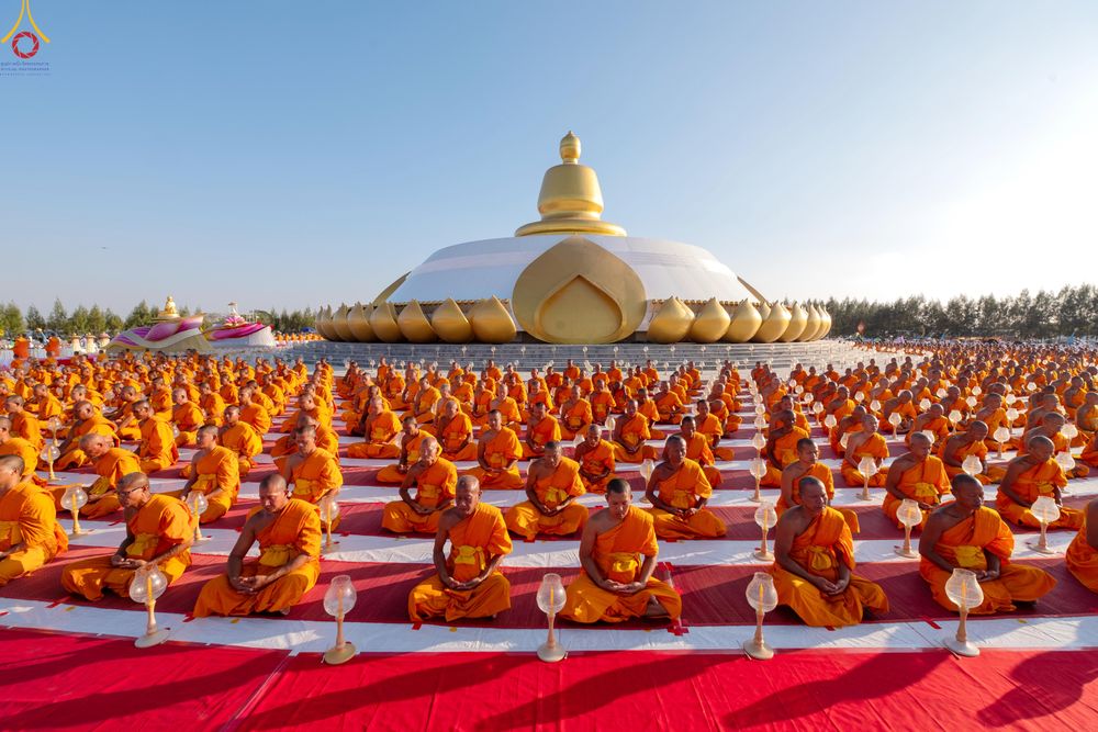 ภาพ No.301980:วันที่ 23 มกราคม พ.ศ. 2569 พิธีจุดประทีปธรรมถวายเป็นพุทธบูชา และบูชาธรรมมหาปูชนียาจารย์  ณ อนุสรณ์สถานลำดับที่ 5 สถานที่เผยแผ่วิชชาธรรมกายครั้งแรก อนุสรณ์สถานบางปลา วัดบางปลา อำเภอบางเลน จังหวัดนครปฐม ในโครงการธรรมยาตรา กตัญญูบูชา มหาปูชนียาจารย์ พระมงคล