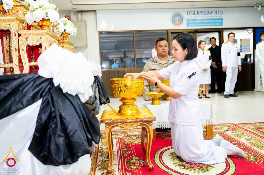 ภาพ No.337208:วันที่ 13-27 มิถุนายน พ.ศ.2569 พสกนิกรอำเภอคลองหลวง จัดพิธีบำเพ็ญกุศลสวดพระอภิธรรม อุทิศถวายพระกุศลแด่สมเด็จพระเจ้าลูกเธอ เจ้าฟ้าพัชรกิติยาภาฯ