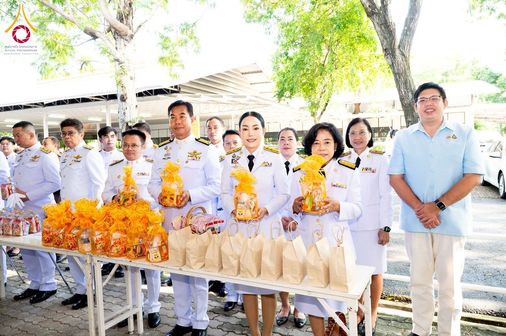 ภาพ No.237649:พิธีเจริญพระพุทธมนต์ ปฏิบัติธรรมเจริญสมาธิภาวนา และทำบุญตักบาตร ถวายพระราชกุศล เนื่องในโอกาสวันเฉลิมพระชนมพรรษา สมเด็จพระนางเจ้าสิริกิติ์ พระบรมราชินีนาถ พระบรมราชชนนีพันปีหลวง วันอังคารที่ 12 สิงหาคม พ.ศ. 2568  ณ อาคารปลูกศรัทธา 2 วัดพระธรรมกาย 
