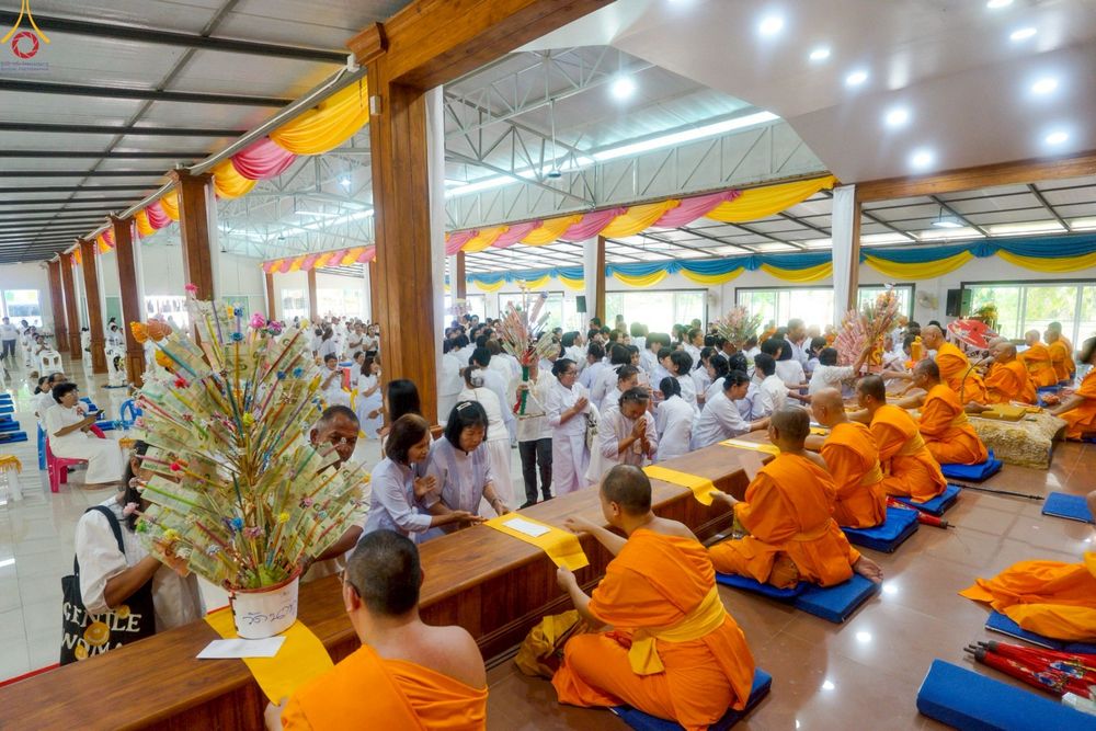 ภาพ No.259422:วันที่ 18 ตุลาคม พ.ศ. 2568 พิธีทอดกฐินสามัคคี เพื่อสร้างอาคารที่พักสำหรับผู้มาปฏิบัติธรรม ณ ธุดงคสถานแพร่ อ.วังชิ้น จ.แพร่