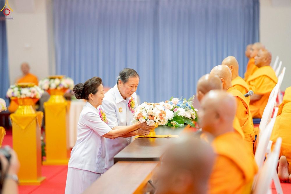 ภาพ No.241816:วันเสาร์ที่ 23 สิงหาคม พ.ศ. 2568 ปฐมผ้าป่าสถาปนาองค์พระเจดีย์ "ซื้อดินปรับพื้นที่ลานธรรม รองรับองค์พระเจดีย์เพื่อสร้างสันติภาพโลก" ณ ศูนย์ปฏิบัติธรรมระยอง (บ้านช่องลม)