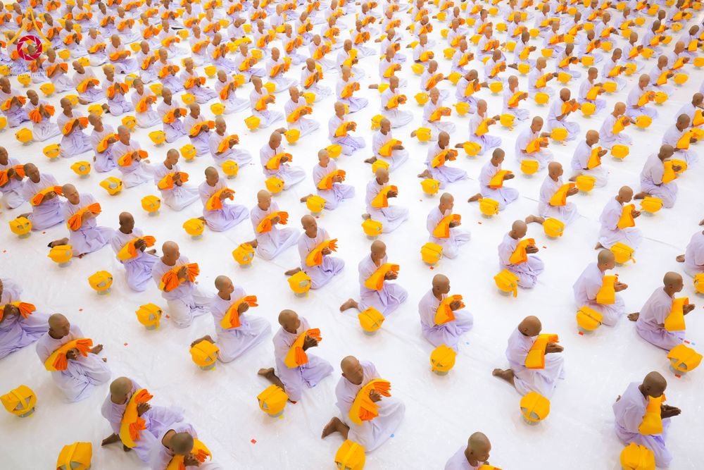 ภาพ No.281245:วันที่ 4 ธันวาคม พ.ศ. 2568 พิธีบรรพชาสามเณร ในโครงการบวชบูชาธรรมมหาปูชนียาจารย์  ณ วัดกลางพระอารามหลวง จังหวัดบุรีรัมย์