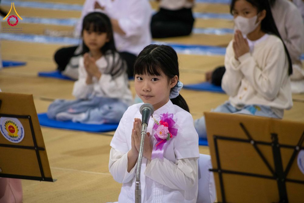 ภาพ No.303540:วันที่ 27 มกราคม พ.ศ. 2569 พิธีถวายภัตตาหารเป็นสังฆทาน แด่พระธรรมยาตรา ณ วัดพระธรรมกาย  จังหวัดปทุมธานี ในโครงการธรรมยาตรา กตัญญูบูชา มหาปูชนียาจารย์ พระมงคลเทพมุนี(สด จนฺทสโร) พระผู้ปราบมาร อนุสรณ์สถาน 7 แห่ง ปีที่ 14