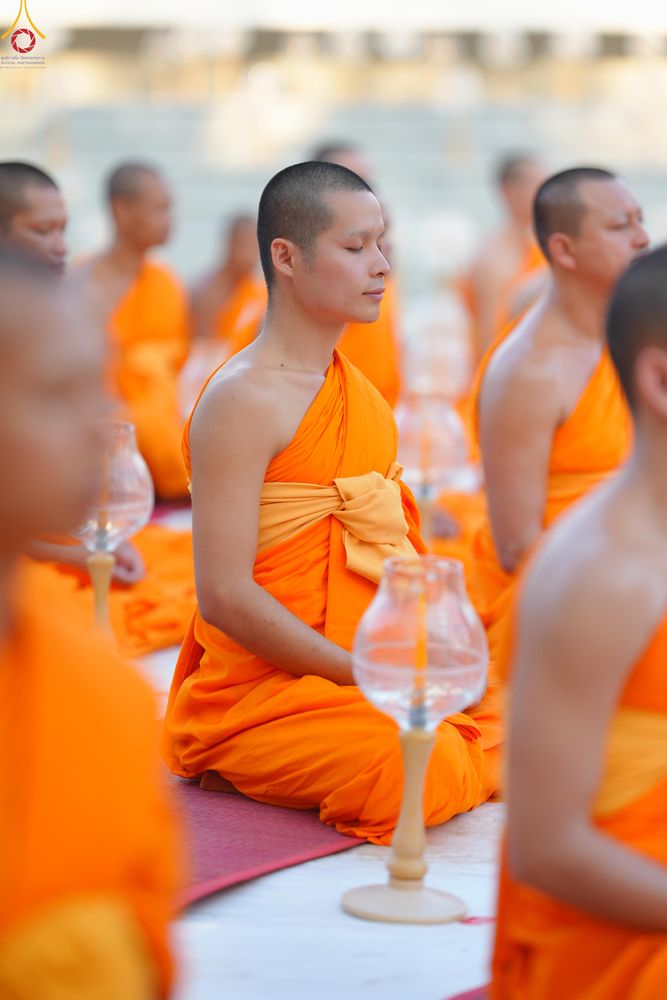 ภาพ No.291990:วันที่ 10 มกราคม พ.ศ. 2569 พิธีจุดประทีปถวายเป็นพุทธบูชา และบูชาธรรมมหาปูชนียาจารย์  ณ อนุสรณ์สถานคลองบางนางแท่น อ.สามพราน จ.นครปฐม ในโครงการธรรมยาตรา กตัญญูบูชา มหาปูชนียาจารย์ พระมงคลเทพมุนี(สด จนฺทสโร) พระผู้ปราบมาร อนุสรณ์สถาน 7 แห่ง ปีที่ 14