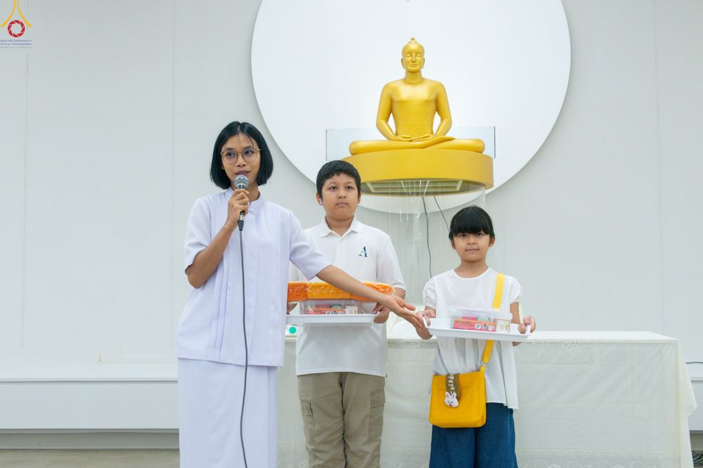 ภาพ No.321122:วันที่ 10 เมษายน พ.ศ.2569 โครงการส่งเสริมและสนับสนุนการเรียนรู้สำหรับผู้สูงอายุ ประจำปีงบประมาณ พ.ศ.2569 จัดโดย ฝ่ายสังคมสงเคราะห์ กองสวัสดิการสังคม องค์การบริหารตำบลคลองสาม จ.ปทุมธานี ณ วัดพระธรรมกาย