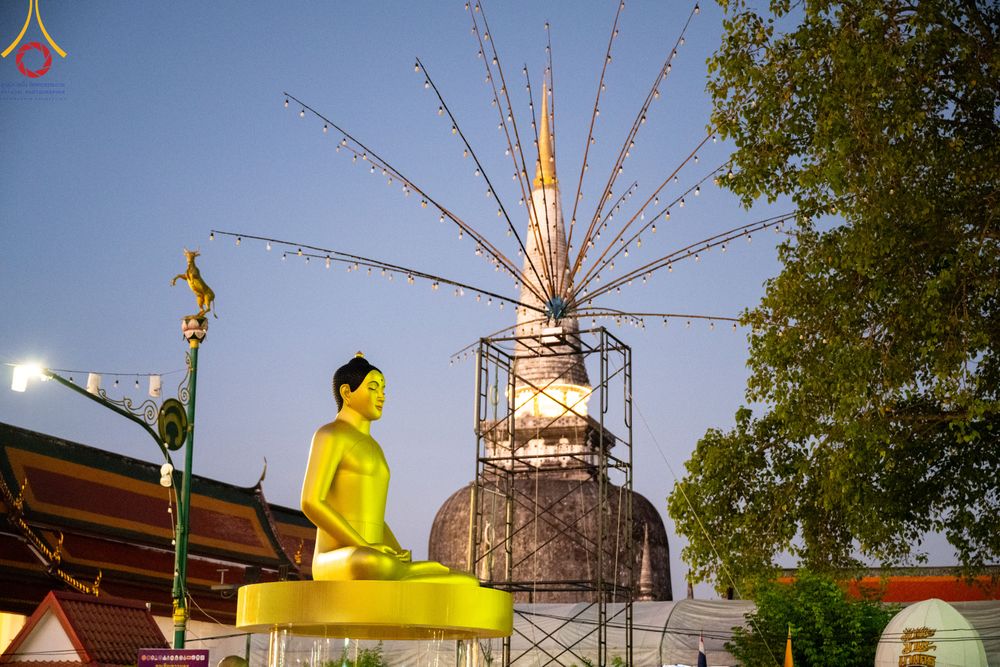 ภาพ No.311160:วันเสาร์ที่ 28 กุมภาพันธ์ พ.ศ. 2569 พิธีตักบาตรพระมหากุศล 11,250 รูป เฉลิมฉลอง 1,250 ปีศรีธรรมราชเจดีย์ สู่มรดกโลก ณ ถนนราชดำเนิน บริเวณหน้าวัดพระมหาธาตุวรมหาวิหาร อ.เมือง จ.นครศรีธรรมราช