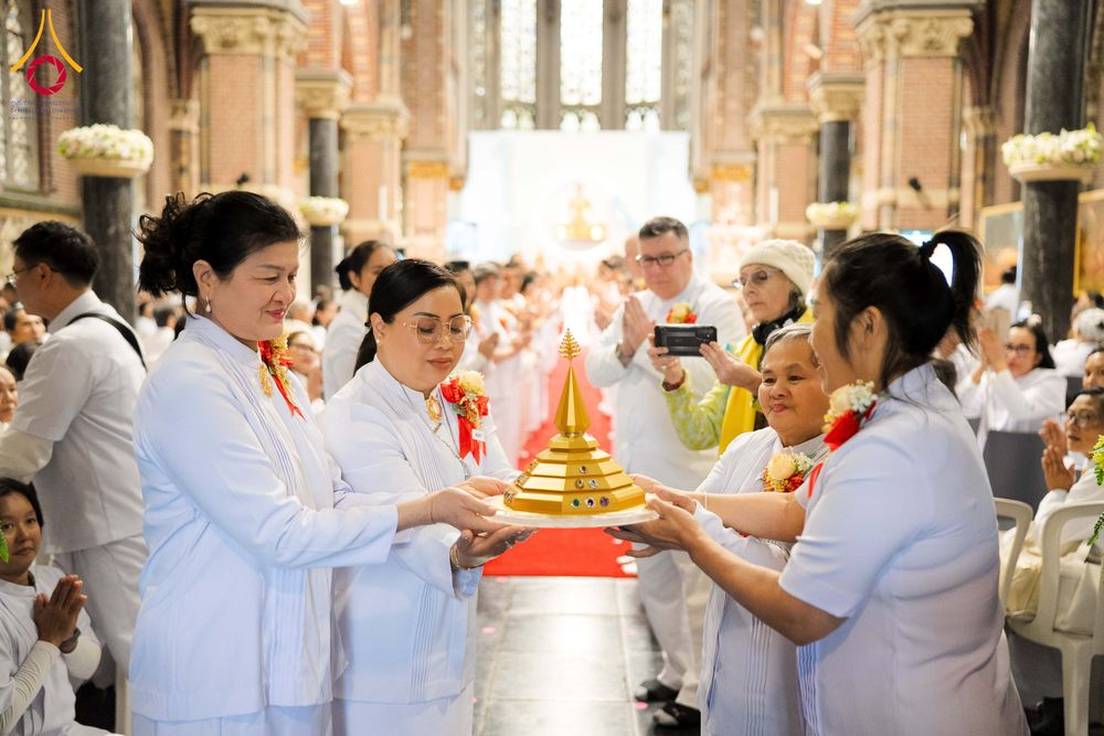 ภาพ No.329646:วันที่ 16 พฤษภาคม พ.ศ.2569 พิธีประดิษฐานพระประธาน และบรรจุพระบรมสารีริกธาตุ เนเธอร์เเลนด์