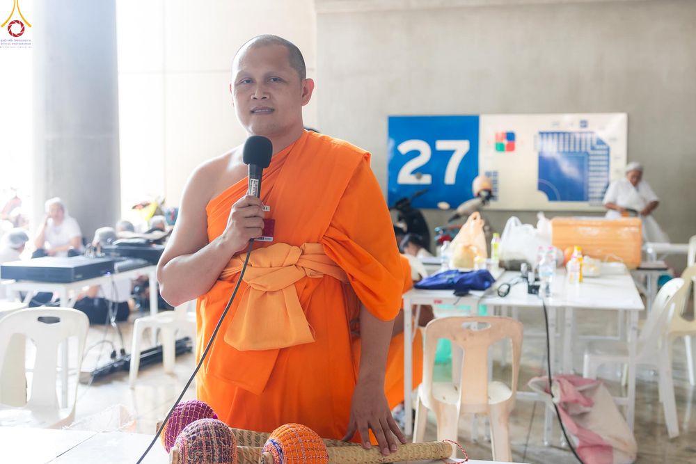 ภาพ No.325851:วันที่ 22 เมษายน พ.ศ.2569(วันคุ้มครองโลก) งานถวายมหาสังฆทาน 40,000 กว่าวัดทั่วประเทศ เจ้าหน้าที่ สาธุชน ร่วมใจจัดเตรียมภัตตาหารเพล (ชุด 2)