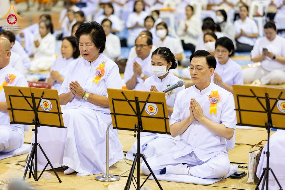 ภาพ No.306950:วันที่ 31 มกราคม พ.ศ. 2569 พิธีถวายภัตตาหารเป็นสังฆทาน แด่พระธรรมยาตรา ณ วัดพระธรรมกาย  จังหวัดปทุมธานี ในโครงการธรรมยาตรา กตัญญูบูชา มหาปูชนียาจารย์ พระมงคลเทพมุนี(สด จนฺทสโร) พระผู้ปราบมาร อนุสรณ์สถาน 7 แห่ง ปีที่ 14