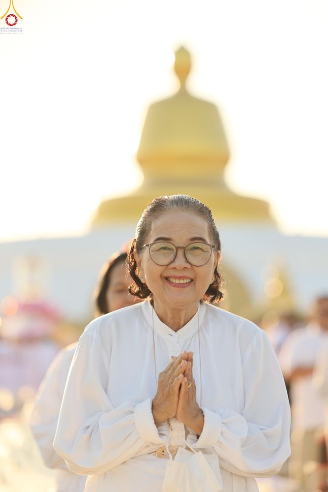 ภาพ No.301962:วันที่ 23 มกราคม พ.ศ. 2569 พิธีจุดประทีปธรรมถวายเป็นพุทธบูชา และบูชาธรรมมหาปูชนียาจารย์  ณ อนุสรณ์สถานลำดับที่ 5 สถานที่เผยแผ่วิชชาธรรมกายครั้งแรก อนุสรณ์สถานบางปลา วัดบางปลา อำเภอบางเลน จังหวัดนครปฐม ในโครงการธรรมยาตรา กตัญญูบูชา มหาปูชนียาจารย์ พระมงคล