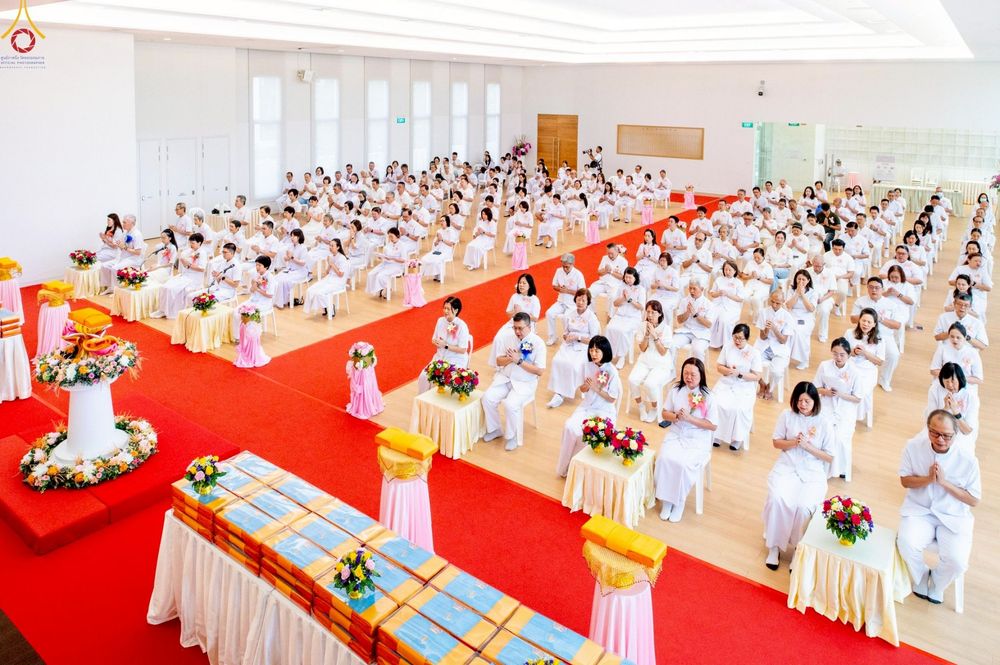 ภาพ No.254259:วันที่ 12 ตุลาคม พ.ศ. 2568 พิธีทอดกฐินสามัคคีวัดพระธรรมกายสิงคโปร์  新加坡法身寺功德衣法会 Dhammakaya Centre Singapore Kathina Ceremony  