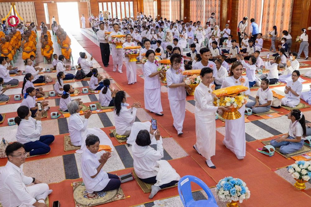 ภาพ No.200025:พิธีทอดผ้าป่าทำนุบำรุงศาสนสถาน ณ วัดบางไผ่นารถ ตำบลบางไทรป่า อำเภอบางเลน จังหวัดนครปฐม ในโครงการธรรมยาตรา กตัญญูบูชา มหาปูชนียาจารย์ พระมงคลเทพมุนี(สด จนฺทสโร) พระผู้ปราบมาร อนุสรณ์สถาน 7 แห่ง ปีที่ 13 วันที่ 22 มกราคม พ.ศ. 2568