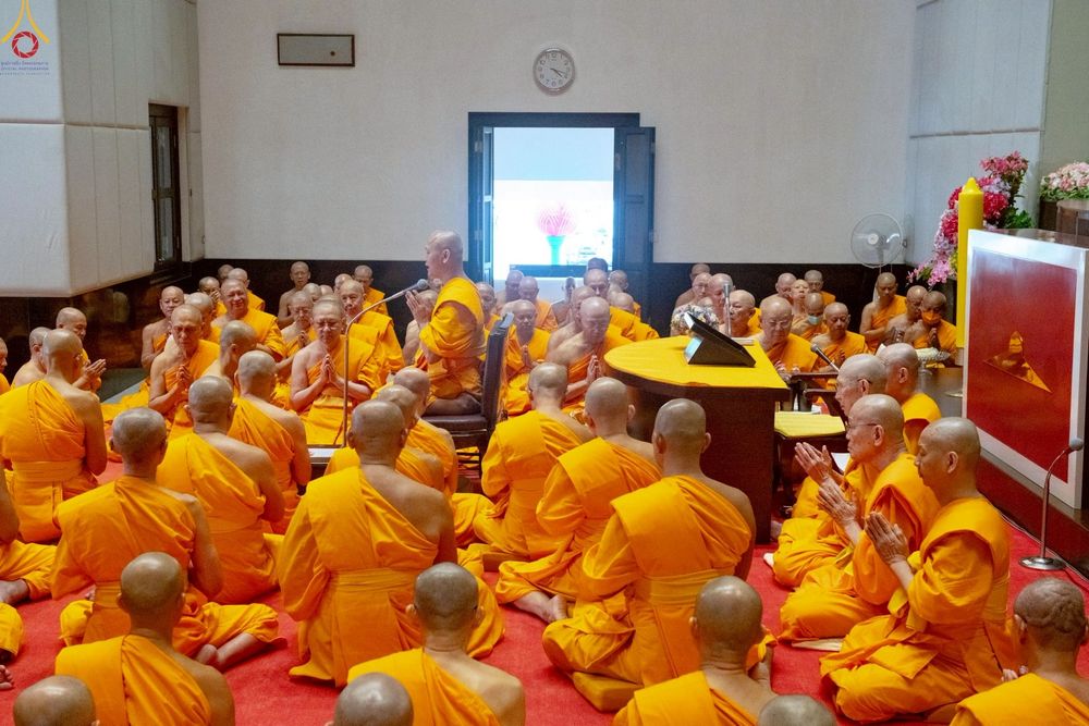 ภาพ No.250637:วันอังคารที่ 7 ตุลาคม พ.ศ. 2568 พิธีมหาปวารณาออกพรรษา ณ โบสถ์พระไตรปิฎก วัดพระธรรมกาย